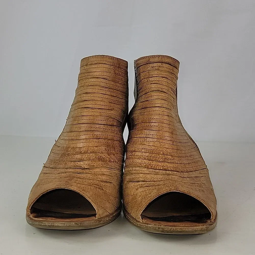 Paul Green Cayanne‎ Peep Toe Sandal (Women)
